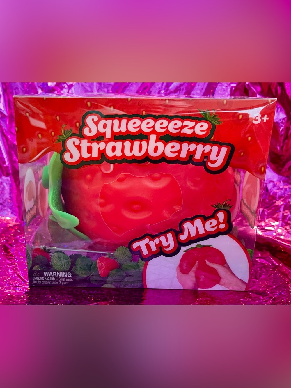 SQUEEEZE STRAWBERRY 🍓 Squeeze! Poke! Stretch! Soft squeeze! New